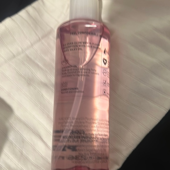 Pink Victoria’s Secret Conditioning Coco Oil - Picture 3 of 9